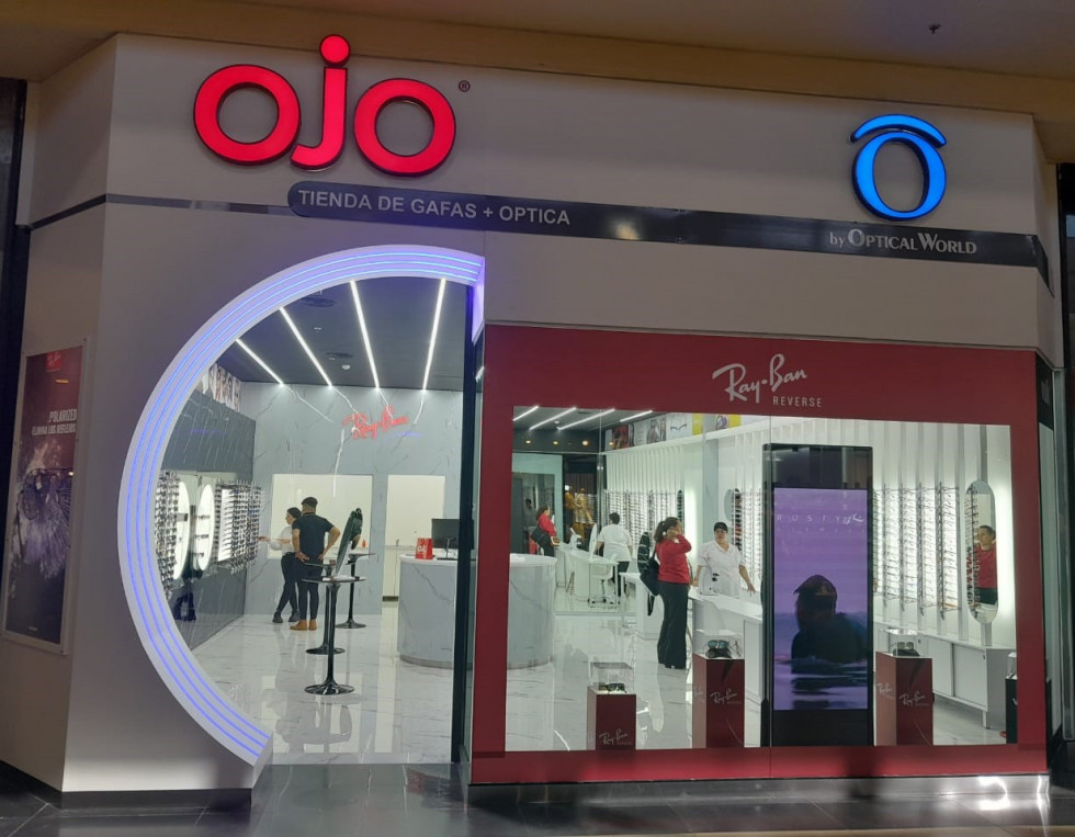 Optical World foto